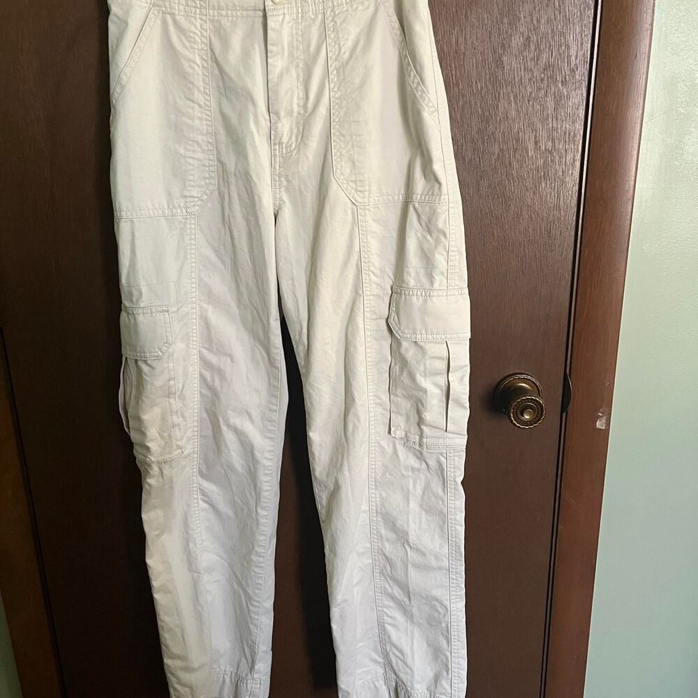 Abercrombie & Fitch Women's Cream High Rise Cargo Pants